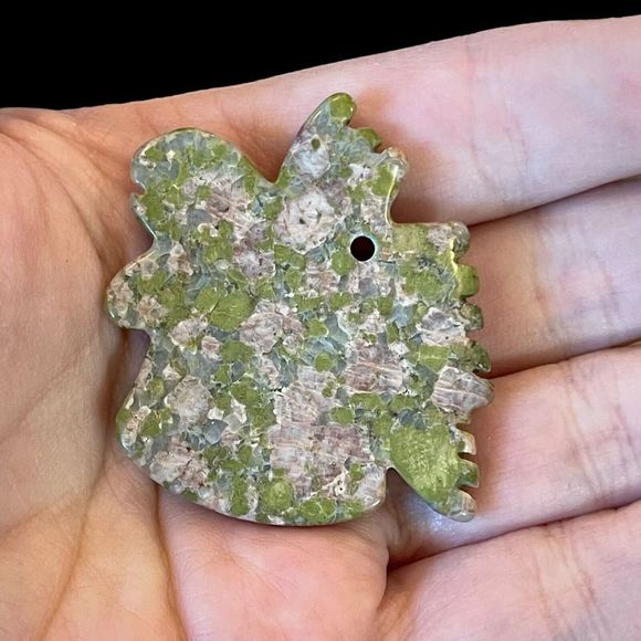 Unakite Jasper Natural Emotional Healing Stone Moose Pendant Chakra Clearing - Picture 3 of 4